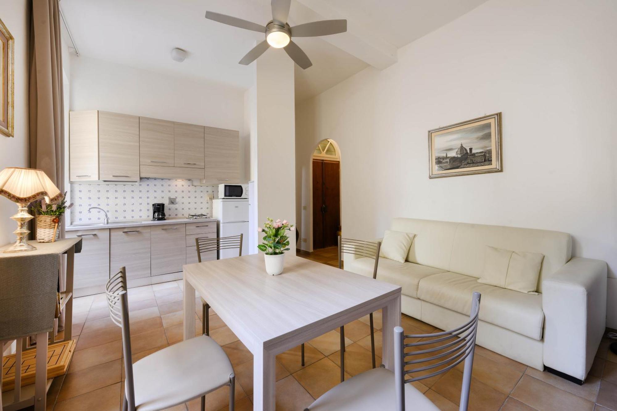 Pitti Sweet Home Florence Luaran gambar